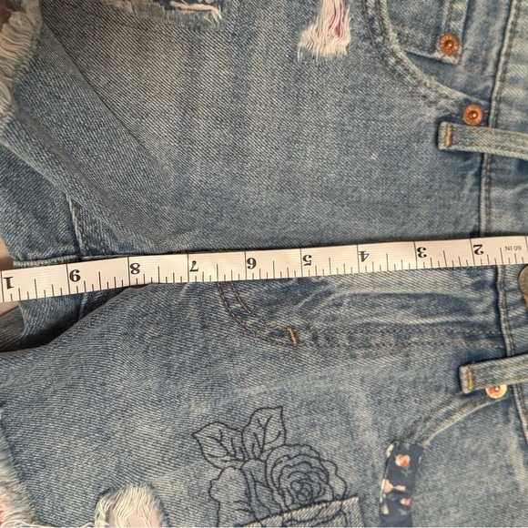 Lucky Brand Blue Jean Shorts with Floral Patches - Picture 9 of 11